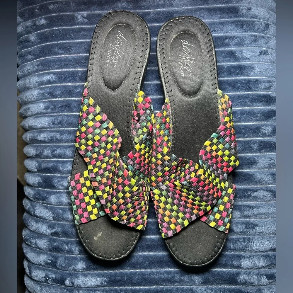 VTG DexFlex Payless  Y2K size 12 mesh Rainbow cross front platform sandals